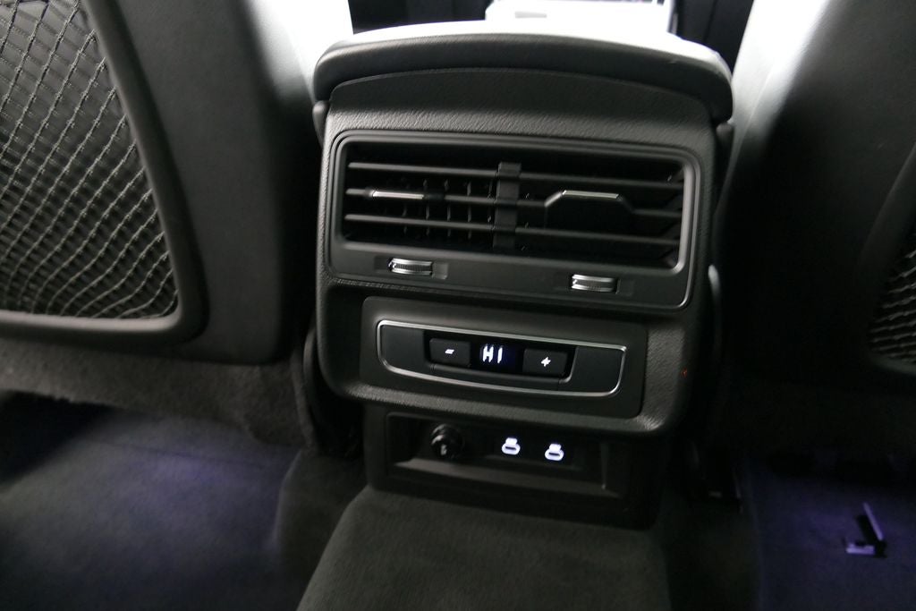 2025 Audi Q7 55 Premium Plus quattro