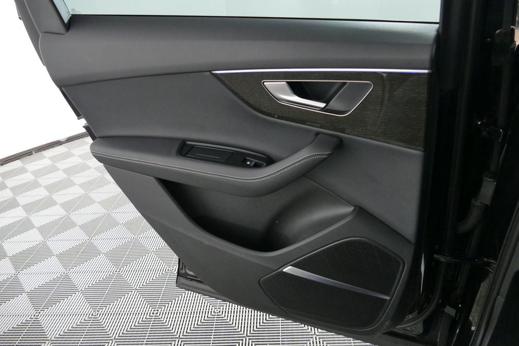2025 Audi Q7 55 Premium Plus quattro