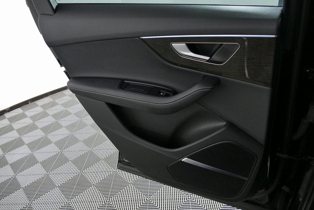 2025 Audi Q7 55 Premium Plus quattro