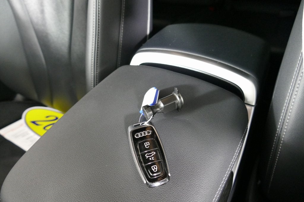 2025 Audi Q7 55 Premium Plus quattro