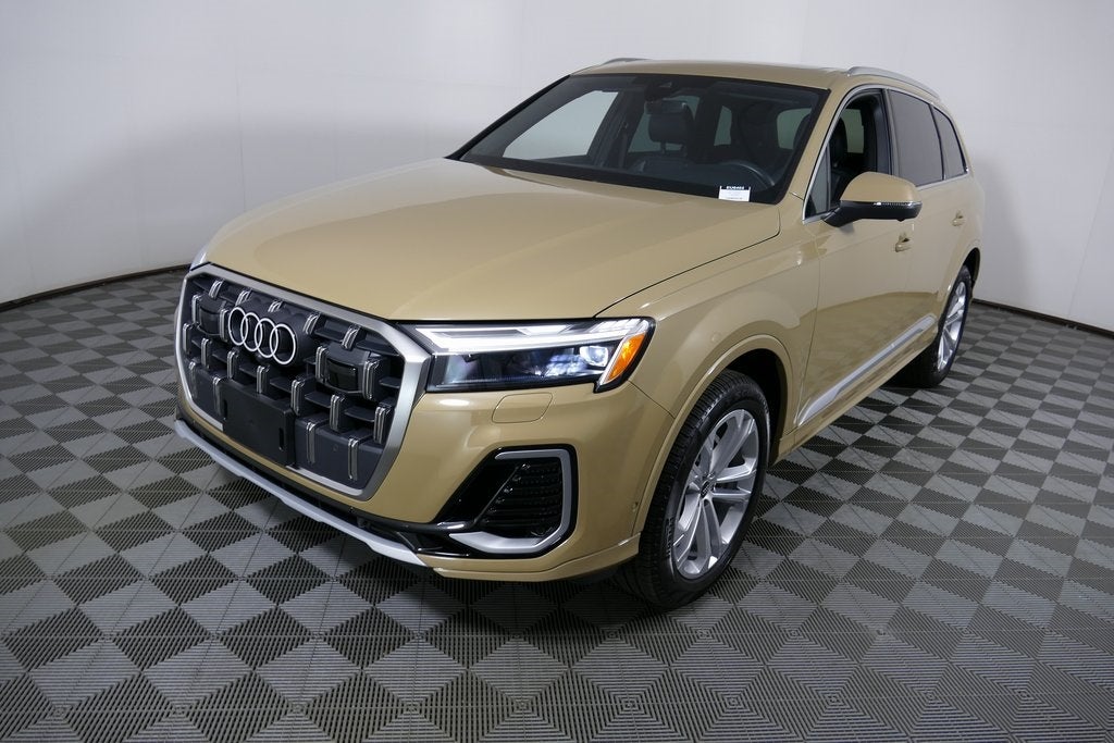 2025 Audi Q7 55 Premium Plus quattro