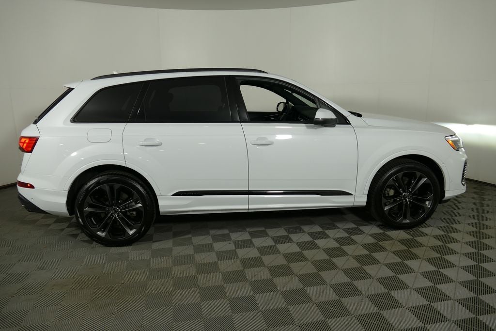 2025 Audi Q7 55 Premium Plus quattro