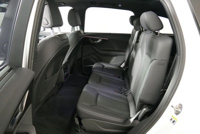 2025 Audi Q7 55 Premium Plus quattro