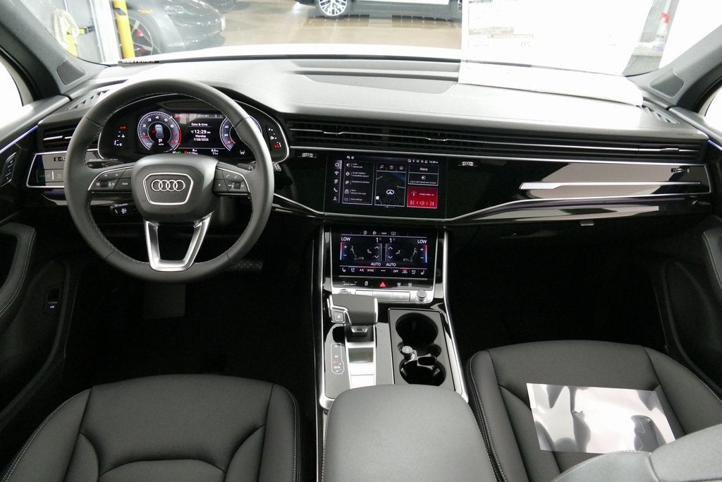 2025 Audi Q7 55 Premium Plus quattro