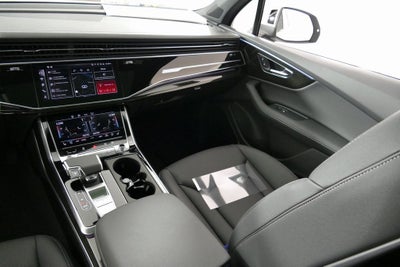 2025 Audi Q7 55 Premium Plus quattro