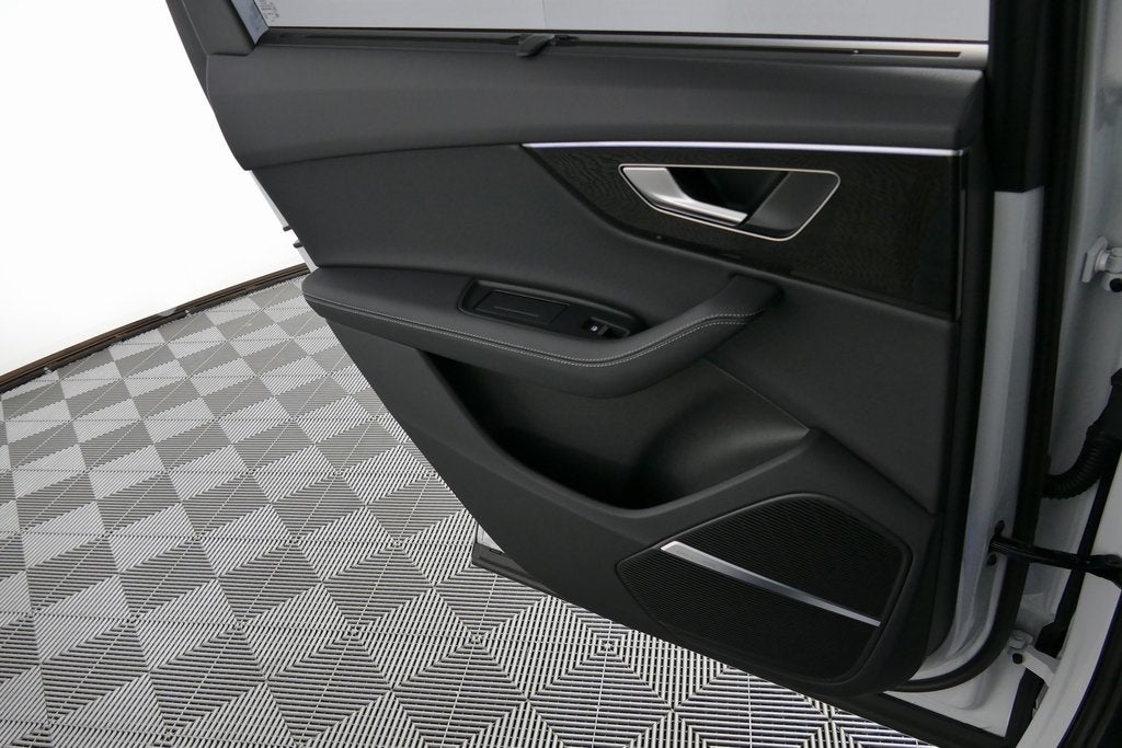 2025 Audi Q7 55 Premium Plus quattro