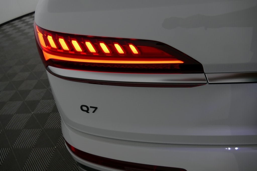 2025 Audi Q7 55 Premium Plus quattro
