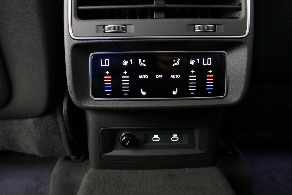 2025 Audi Q7 55 Premium Plus quattro