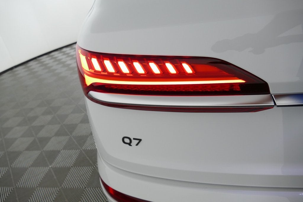 2025 Audi Q7 55 Premium Plus quattro
