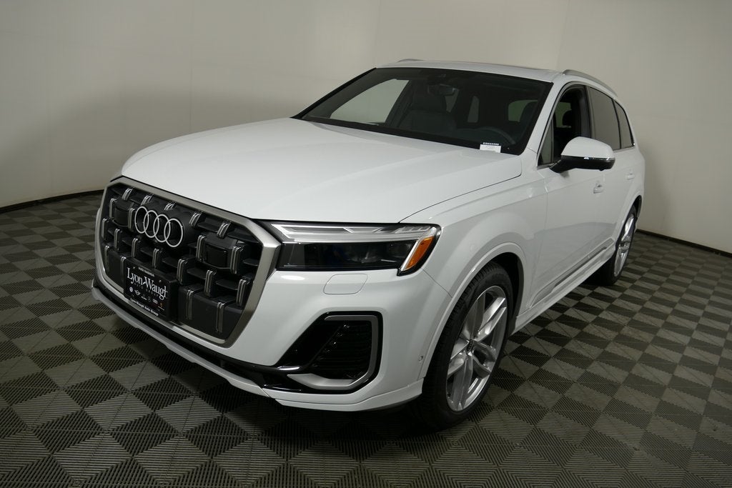 2025 Audi Q7 55 Premium Plus quattro