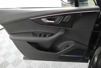 2025 Audi Q7 55 Premium Plus quattro