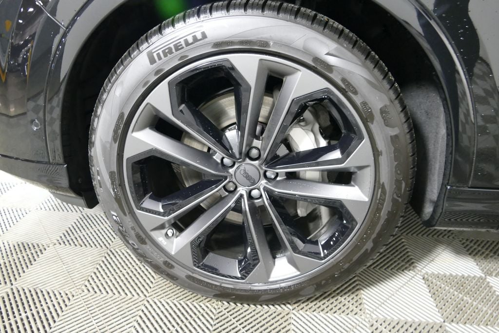2026 Audi Q7 55 Premium Plus quattro
