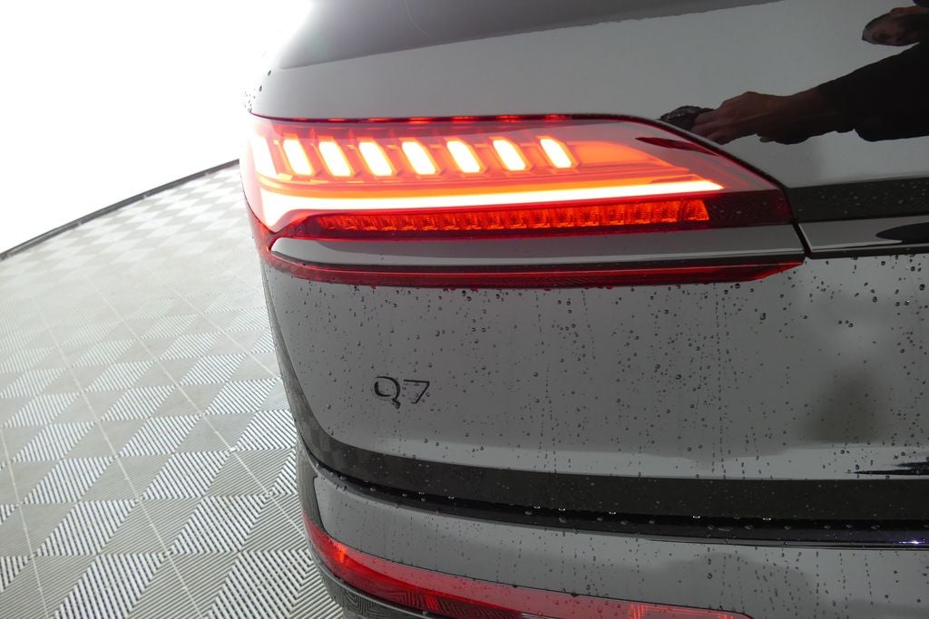 2026 Audi Q7 55 Premium Plus quattro