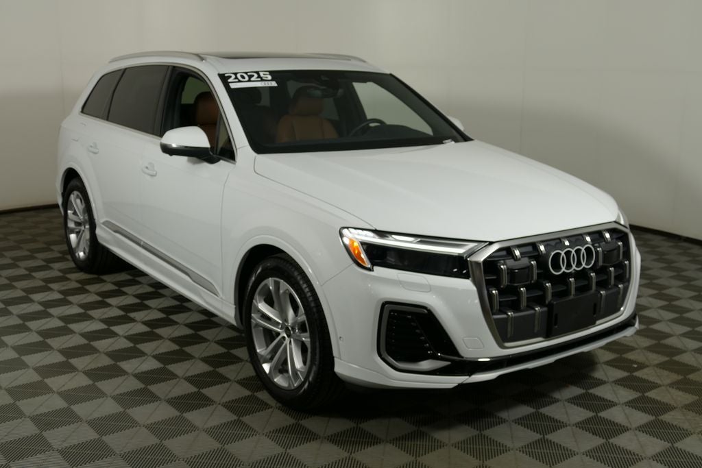 2026 Audi Q7 55 Premium Plus quattro
