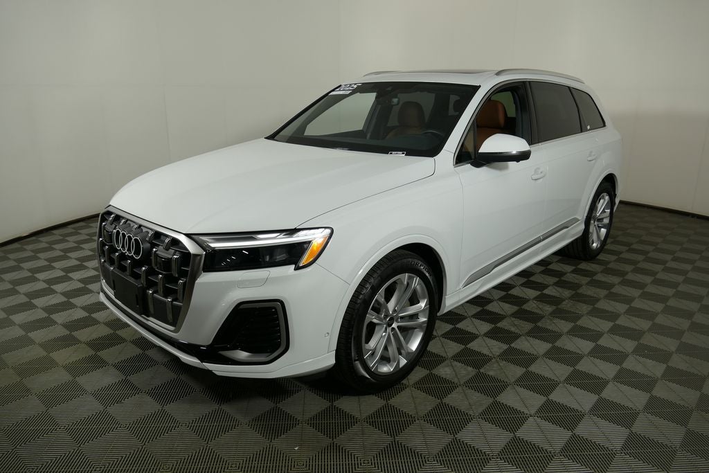2026 Audi Q7 55 Premium Plus quattro