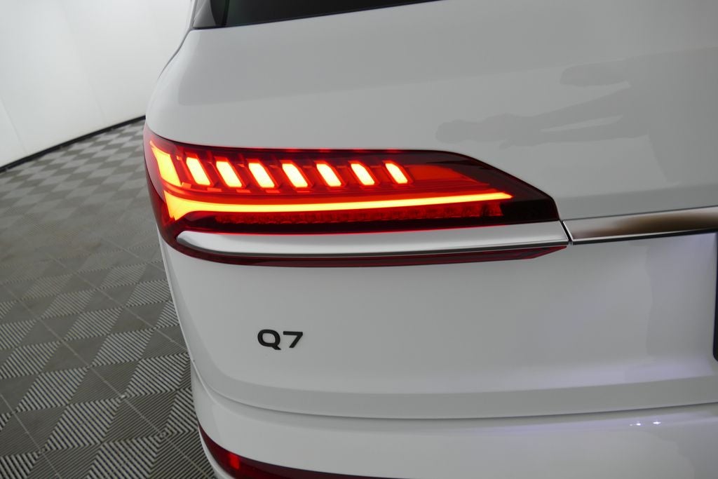 2026 Audi Q7 55 Premium Plus quattro