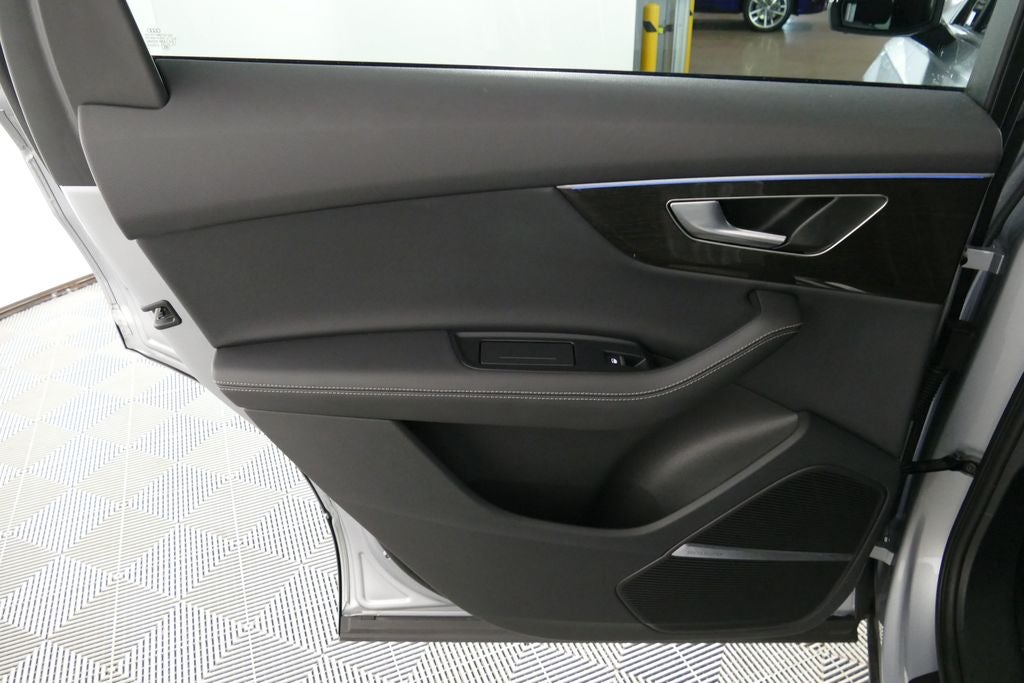 2025 Audi Q7 55 Premium Plus quattro