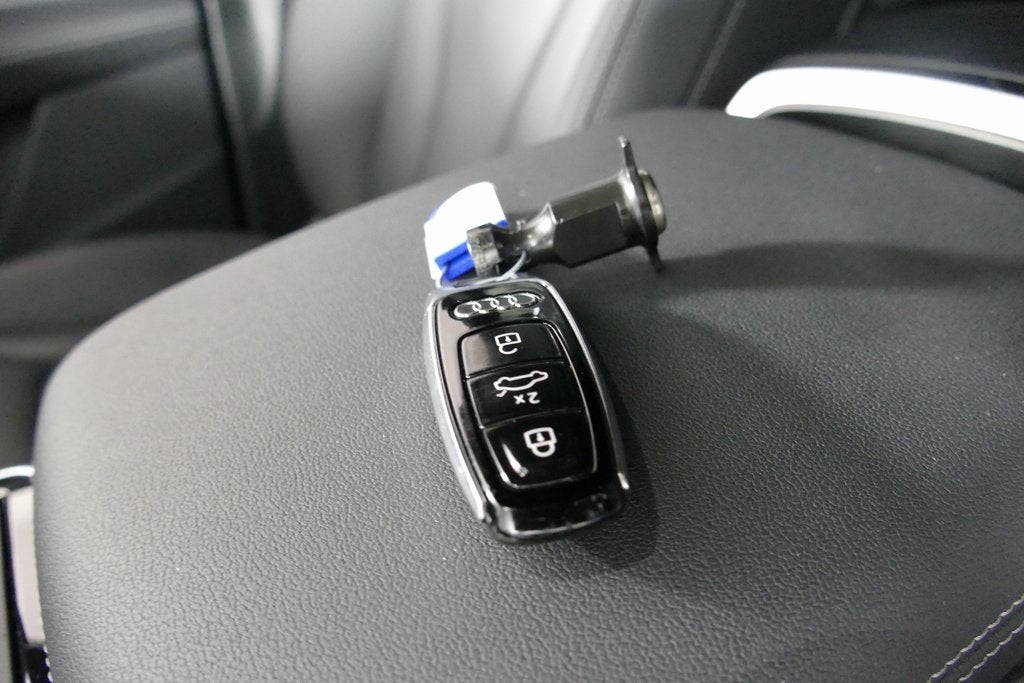 2025 Audi Q7 55 Premium Plus quattro