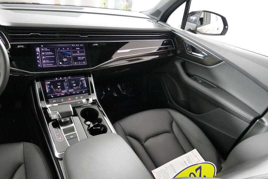 2025 Audi Q7 55 Premium Plus quattro