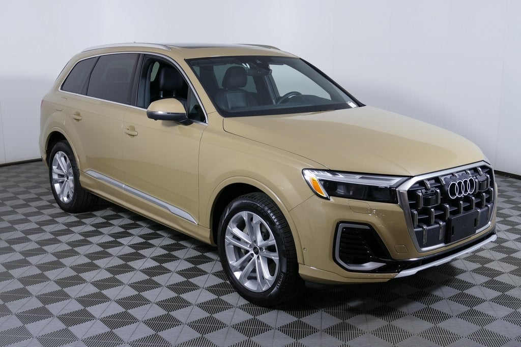 2025 Audi Q7 55 Premium Plus quattro