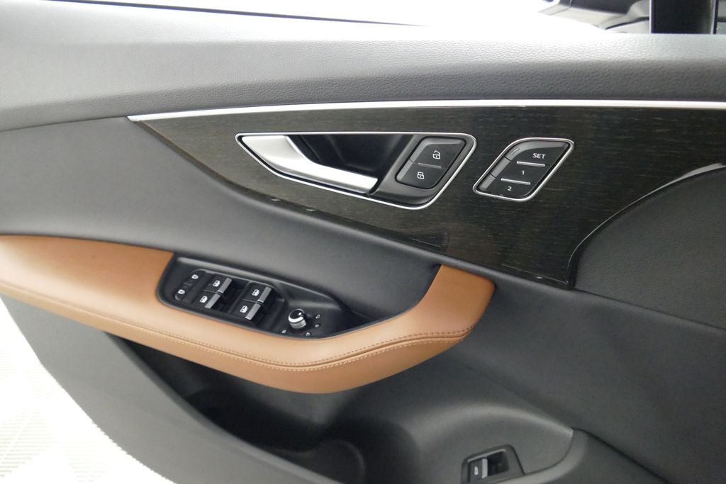 2023 Audi Q7 55 Premium Plus quattro