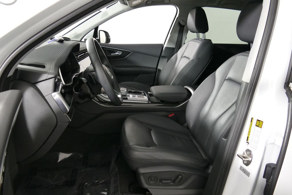 2023 Audi Q7 55 Premium Plus quattro