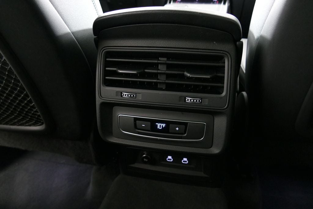 2023 Audi Q7 55 Premium Plus quattro