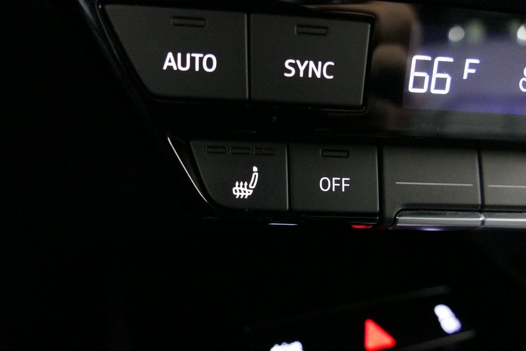 2023 Audi Q4 e-tron Prestige quattro