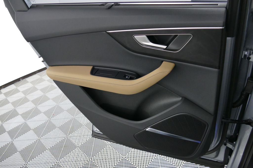 2026 Audi Q7 55 Premium Plus quattro