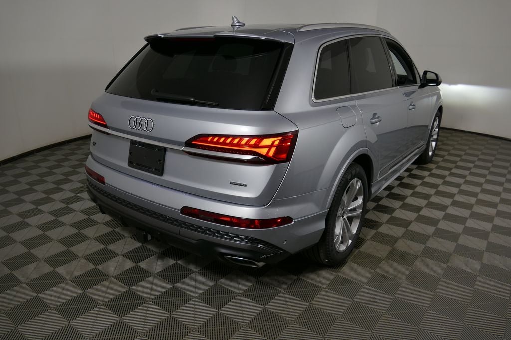 2026 Audi Q7 55 Premium Plus quattro