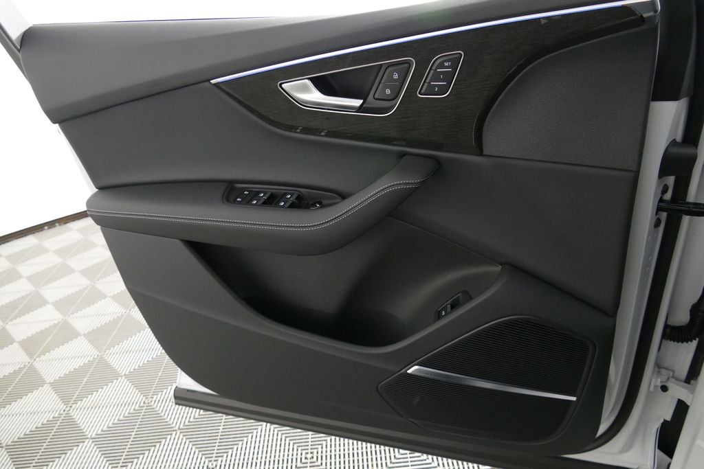 2026 Audi Q7 55 Premium S Line quattro