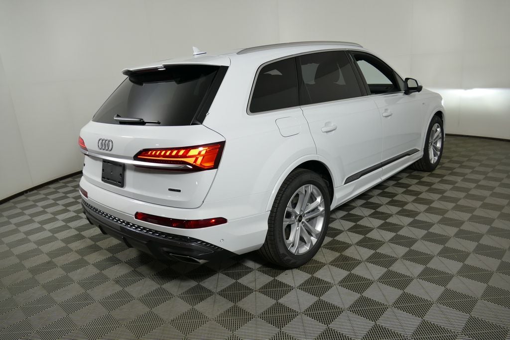 2026 Audi Q7 55 Premium S Line quattro