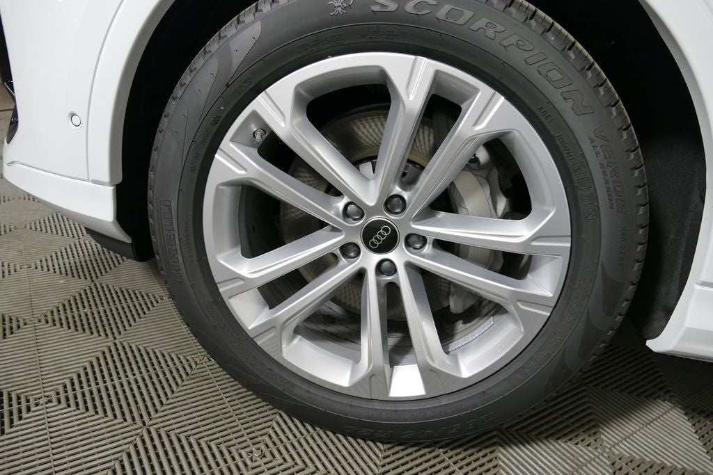 2026 Audi Q7 55 Premium S Line quattro