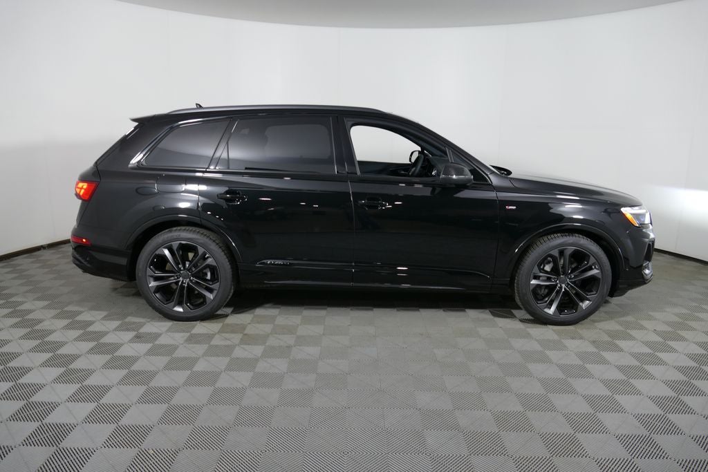 2026 Audi Q7 55 Premium S Line quattro