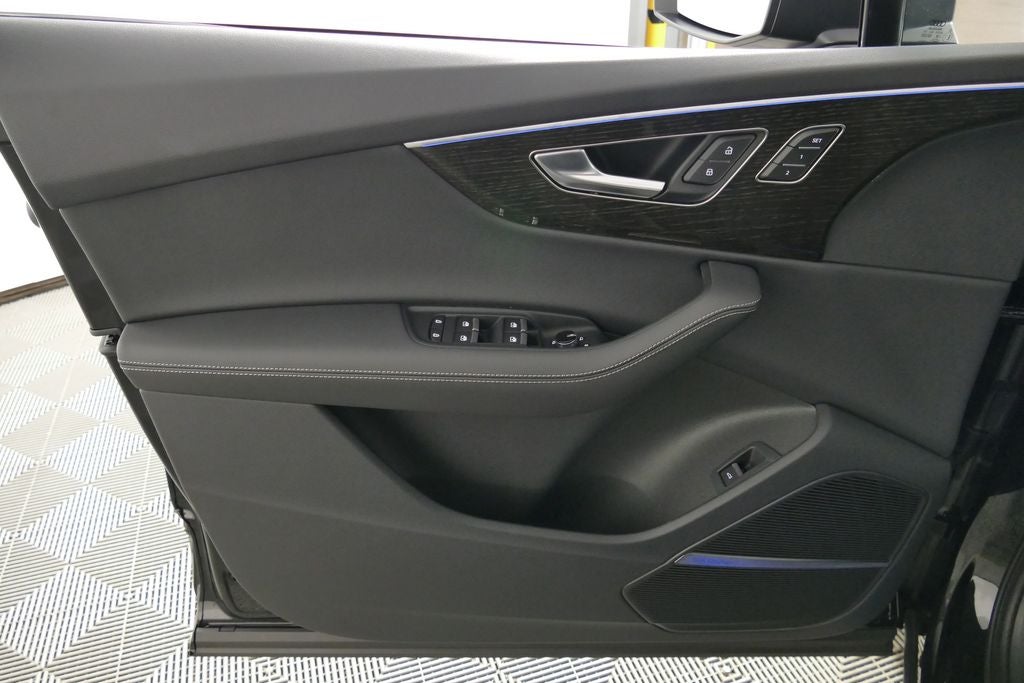 2026 Audi Q7 55 Premium S Line quattro