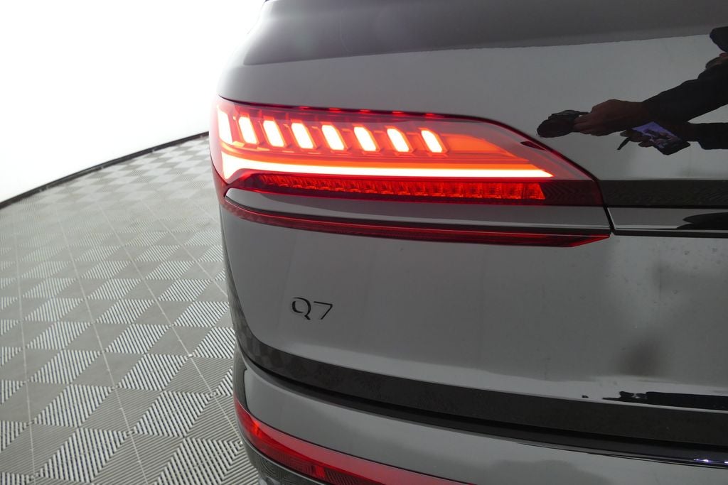 2026 Audi Q7 55 Premium S Line quattro