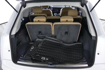 2025 Audi Q7 55 Prestige quattro