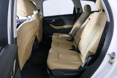 2025 Audi Q7 55 Prestige quattro