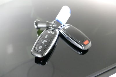 2025 Audi Q7 55 Prestige quattro