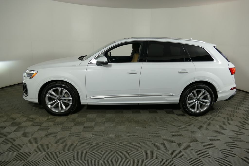 2025 Audi Q7 55 Prestige quattro