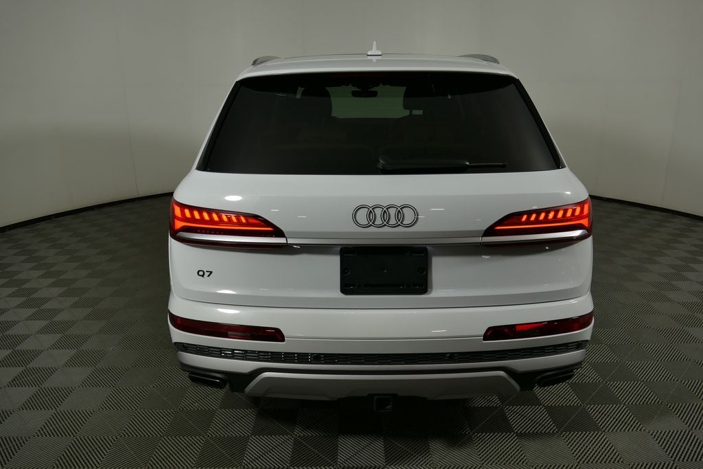 2025 Audi Q7 55 Prestige quattro