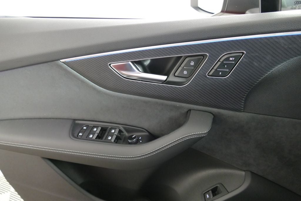 2026 Audi SQ7 Prestige quattro