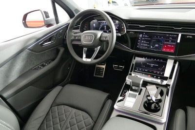 2026 Audi SQ7 Prestige quattro