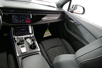 2026 Audi SQ7 Prestige quattro