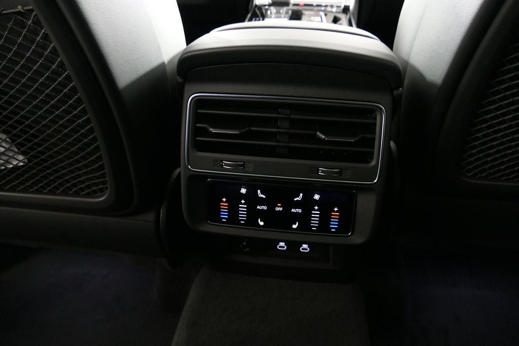 2026 Audi SQ7 Prestige quattro