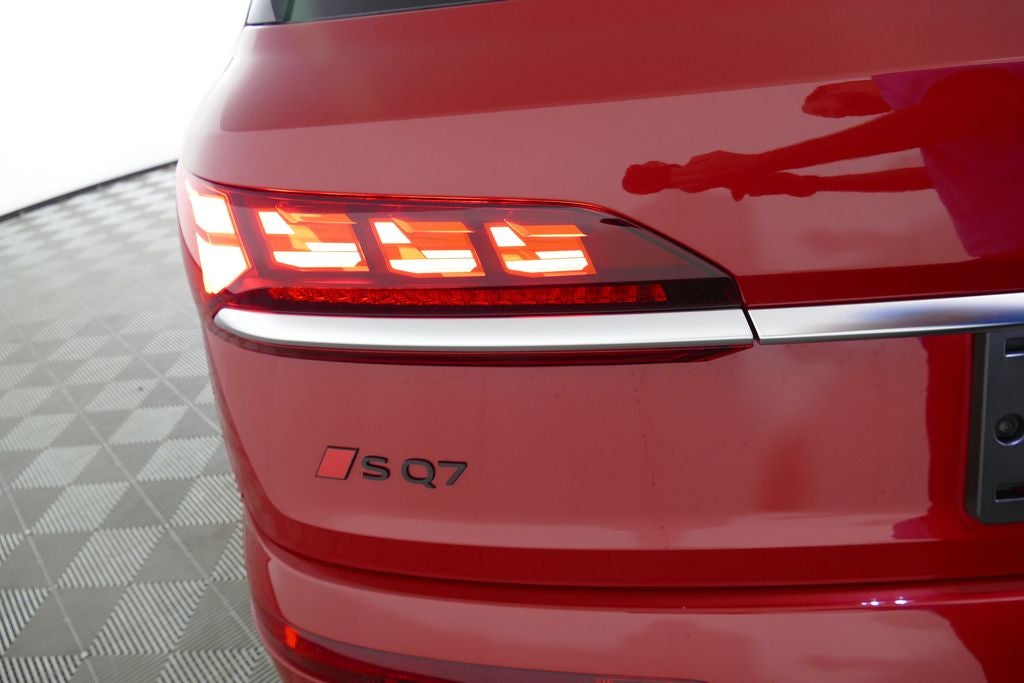 2026 Audi SQ7 Prestige quattro