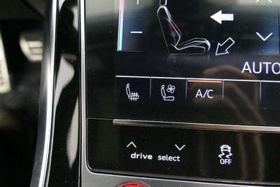 2022 Audi SQ7 Prestige quattro