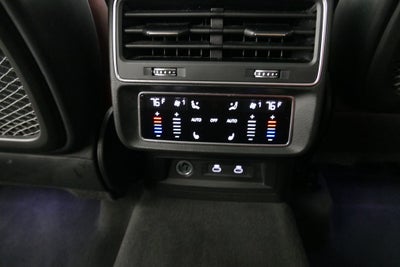 2022 Audi SQ7 Prestige quattro