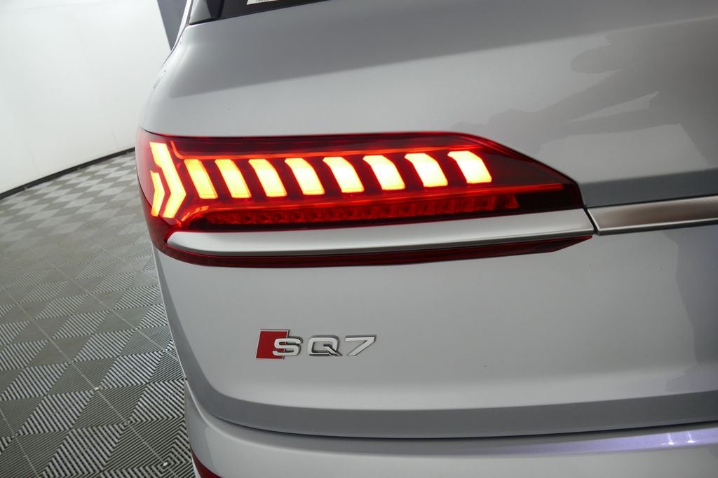 2022 Audi SQ7 Prestige quattro
