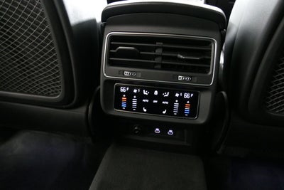 2022 Audi SQ7 Prestige quattro